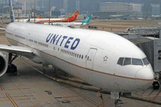 united airlines flight ua770 emergency diversion